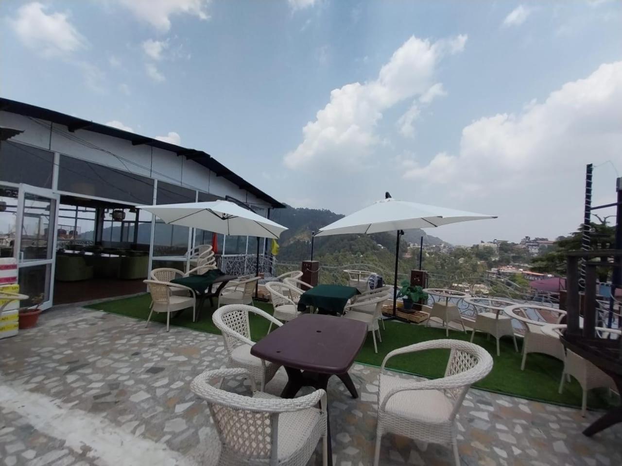 Hotel The Mussoorie International Bagian luar foto