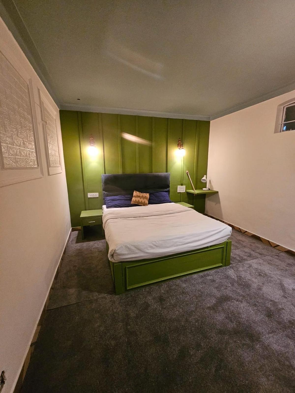 Hotel The Mussoorie International Bagian luar foto