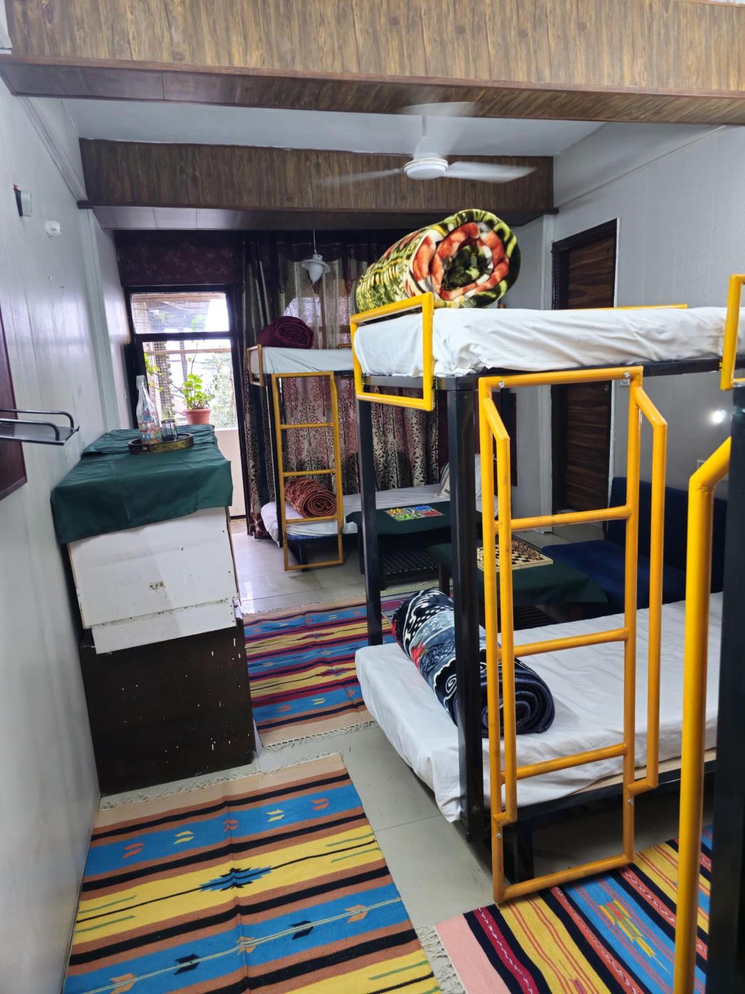 Hotel The Mussoorie International Bagian luar foto